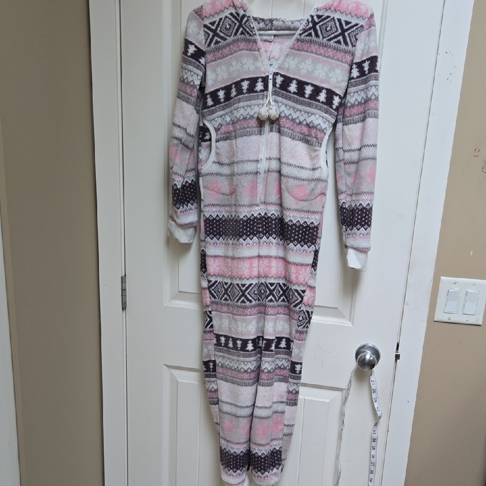 Weekend Edition Pink and Gray Half Zipper Onesie Child Kids Large (14) Cozy